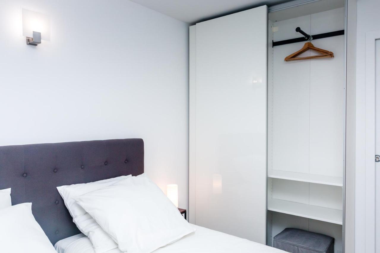 D&E - Paris-Disney - Holidays Apartment - Appartement De Vacances - 5 Chambres- 5 Sdb - 5 Bedrooms - 5 Bathrooms - Netflix ฌอม-ซัวร์-มาร์น ภายนอก รูปภาพ